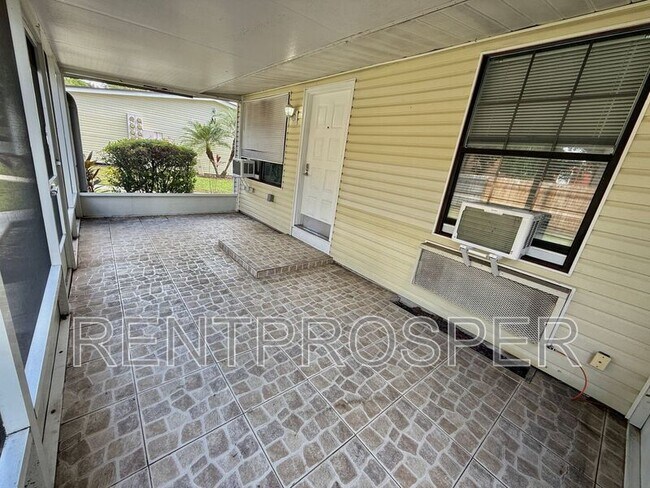 Building Photo - 4259 E Michigan St