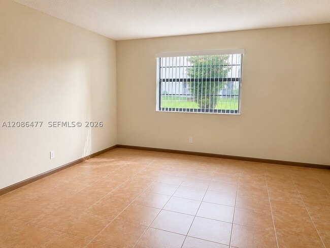 Building Photo - 10501 W Broward Blvd