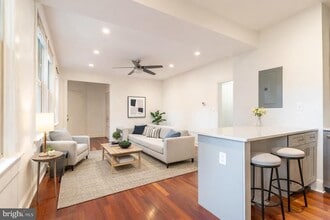 Building Photo - 1725 Lanier Pl NW