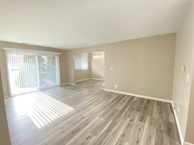 Foto del edificio - 2650 Brookwood Way Dr