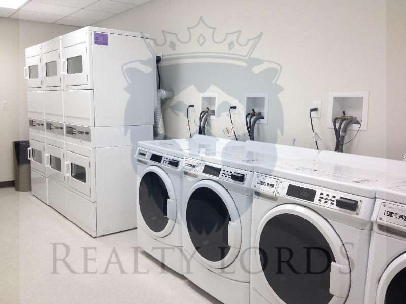 Foto del edificio - 625 Albany St