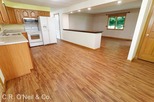 Foto del edificio - 3 br, 2 bath House - 11480 State Route 104
