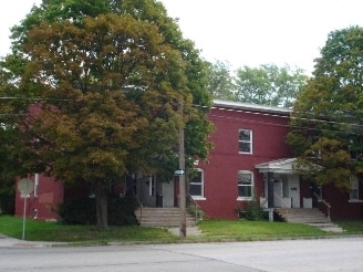 Primary Photo - Washington Townhouses