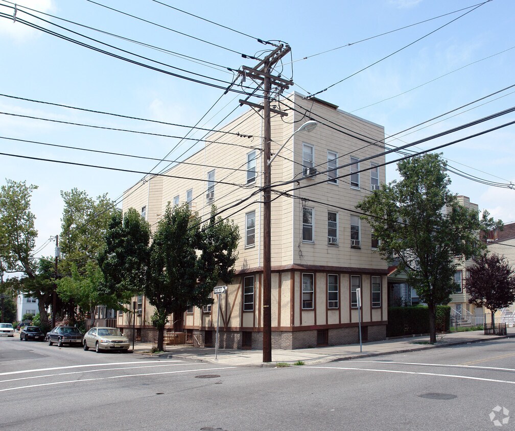 Foto principal - 150 North St