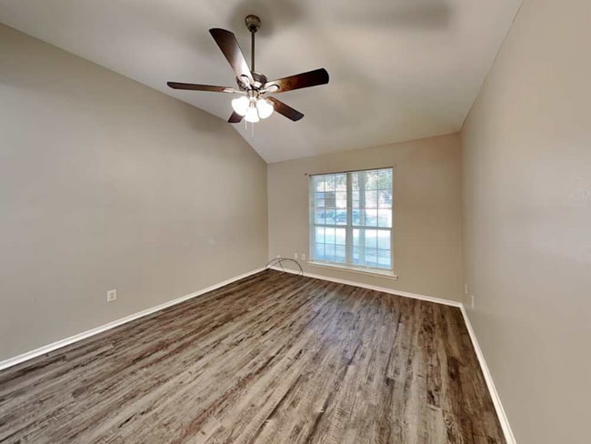 Foto del edificio - 4927 Vancouver Blvd