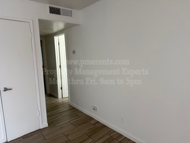 Foto del edificio - 3919 N Ryde Ave