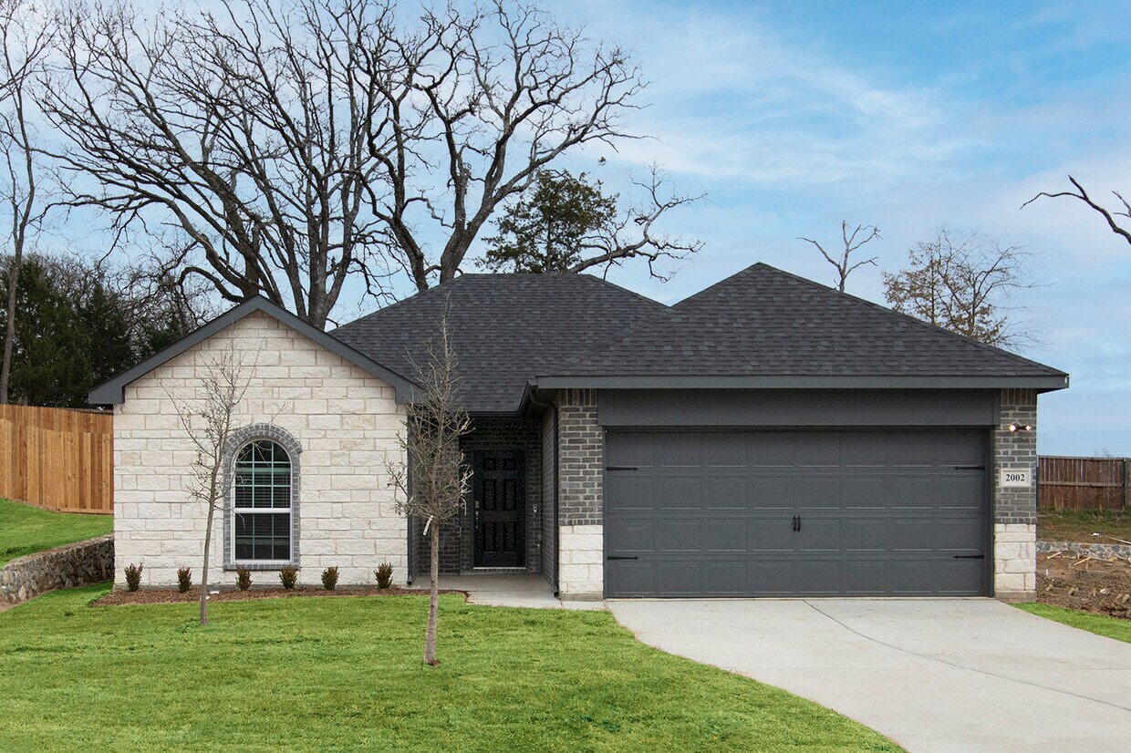 Foto principal - 2058 Peppermint Ln
