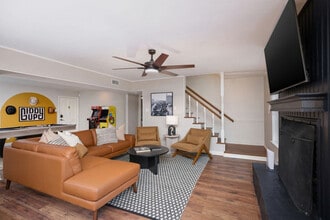 Building Photo - 11610 Intrigue Dr