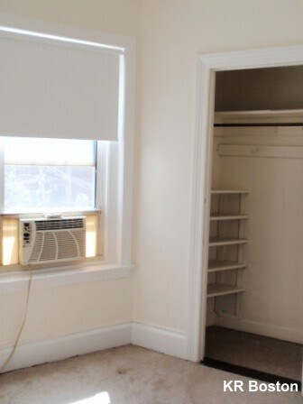 Foto del edificio - 1213 Beacon St