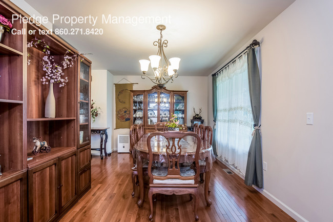 Building Photo - 47 Mill Pond Cir
