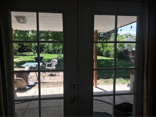 back yard - 1005 Moss St