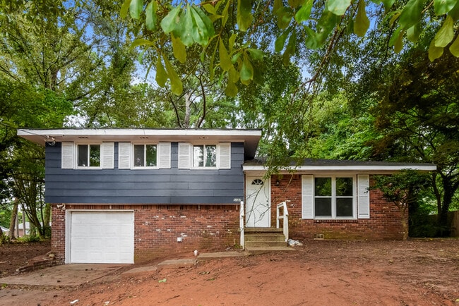 Building Photo - 5287 Chantilly Terrace