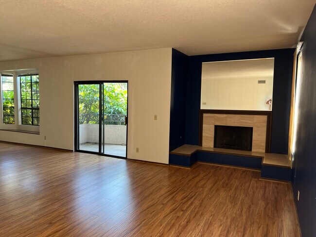 Building Photo - 4707 Willis Ave