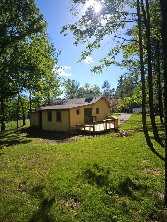 Building Photo - 6 Tanager Rd