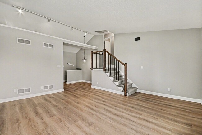 Foto del edificio - 1440 S Hamilton St