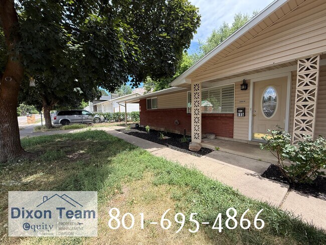 Foto del edificio - 815 Canyon Rd