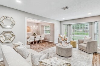 Building Photo - 402 Bauxhall Ct