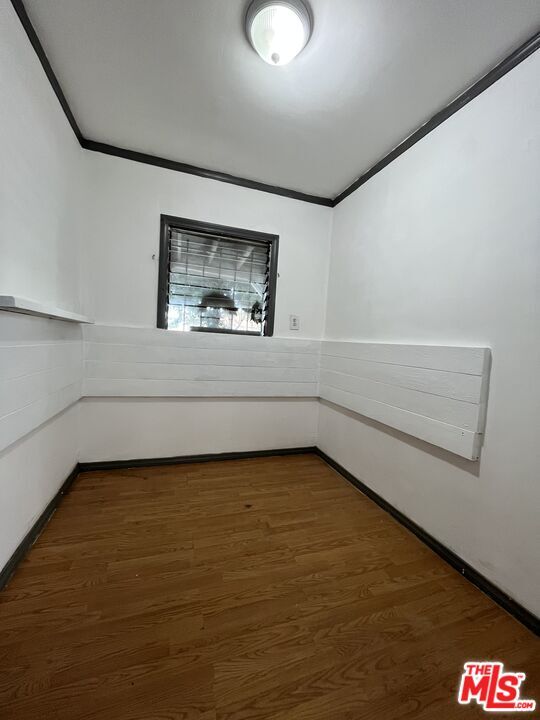 Foto del edificio - 3027 W 60th St