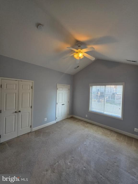 Foto del edificio - 6371 Forest Ave