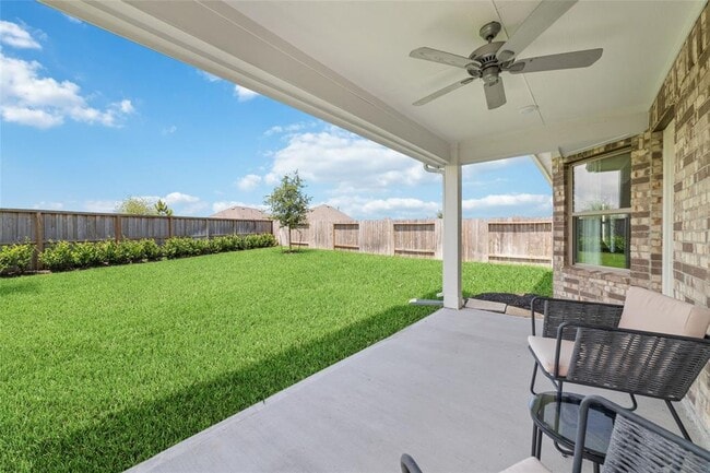 Building Photo - 2303 Gentle Breeze Ln