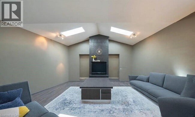 Photo du bâtiment - 3829 Northwood Dr