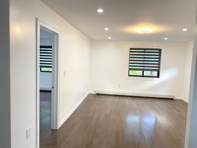 Foto del edificio - 6234 Boelsen Cres