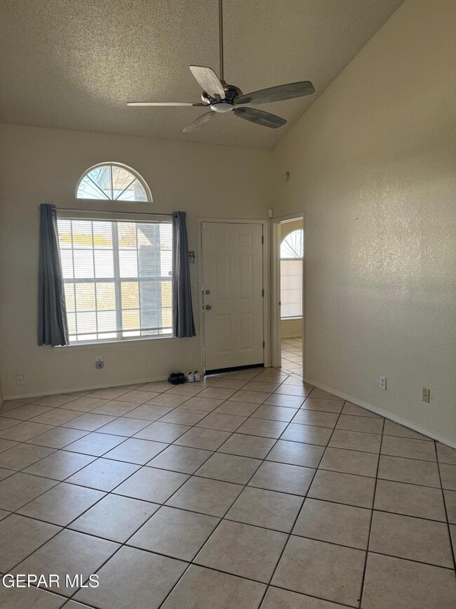 Foto del edificio - 4124 Edgar Park Ave