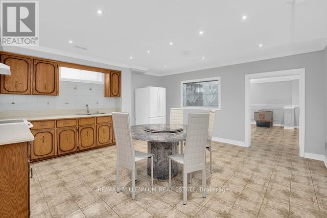 Building Photo - 99 Willis Rd