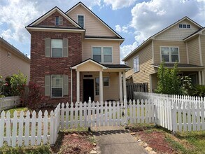Building Photo - 14434 Summer Garden Dr