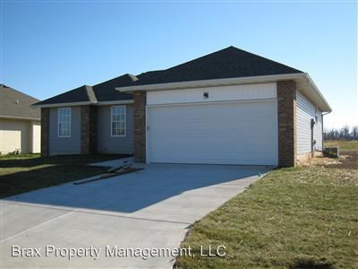 Primary Photo - 2528 W Brook Ridge St
