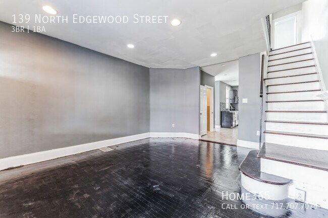 Foto del edificio - 3 Bedroom, 1.5 Bathroom Home Available Now!