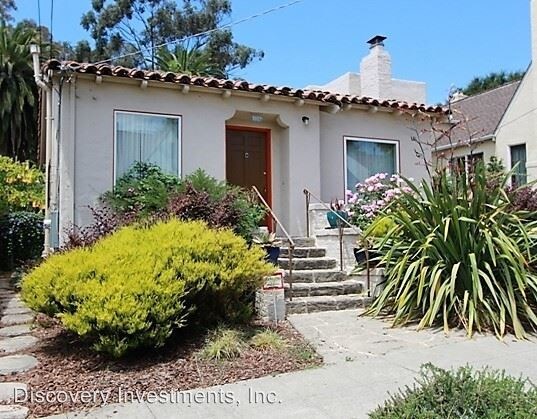 Foto principal - 2 br, 1 bath House - 3007 Sheffield Ave.