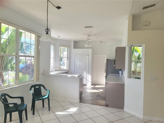 Foto del edificio - 45 Barkwood Ln