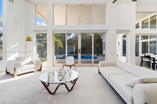 Foto del edificio - 2939 Paddock Ln