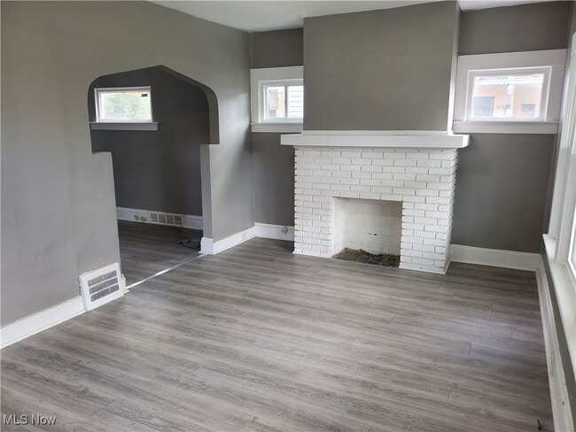 Building Photo - 1095 E 146th St