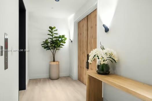 Building Photo - 100 South Pointe Dr