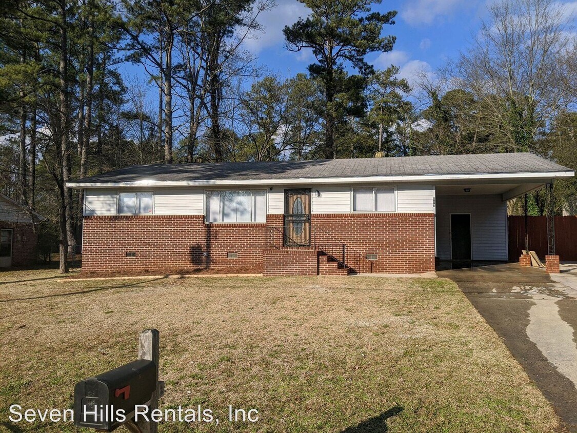 3 br, 1 bath House 117 Jim Lee Drive House Rental in Rome, GA