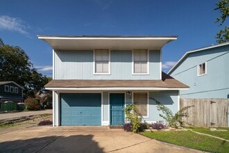 Building Photo - 5400 Sheldon St