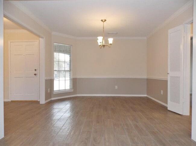 Building Photo - 17623 Smooth Rock Falls Dr