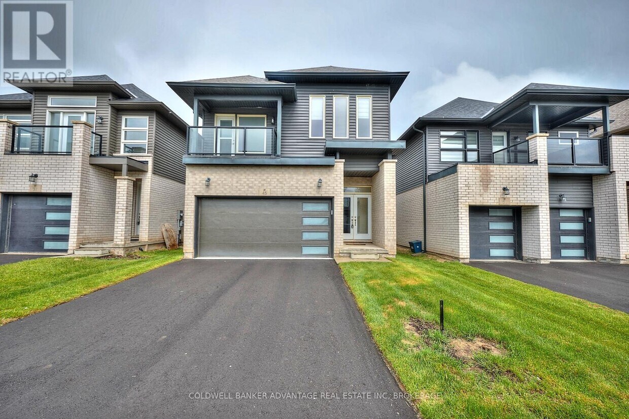 Photo principale - 45 McLaughlin St