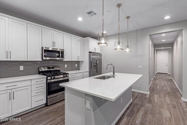Building Photo - 13227 W Crimson Ter