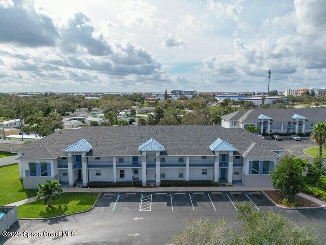Foto del edificio - 180 Portside Ave