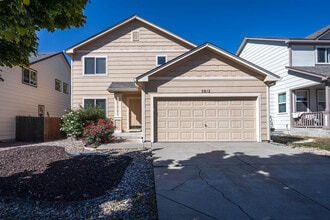 Building Photo - 5812 Brennan Avenue