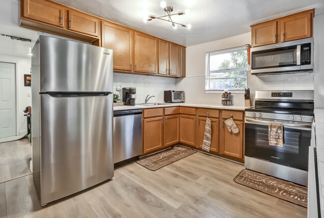 Kitchen - 313 NW 1st Ave