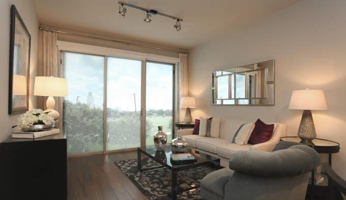 Foto principal - 1 bedroom in Houston TX 77024