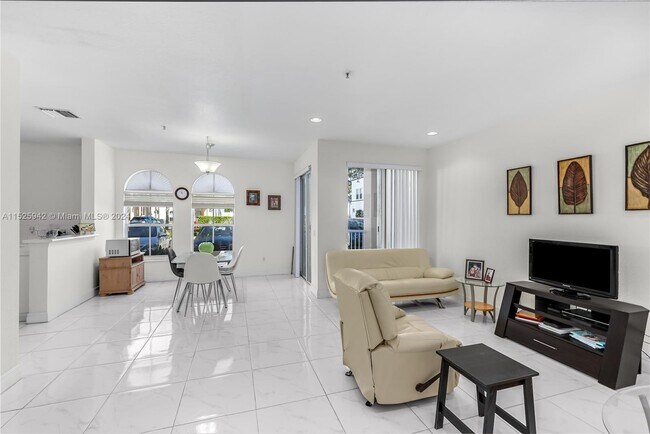 Foto del edificio - 4381 SW 160th Ave