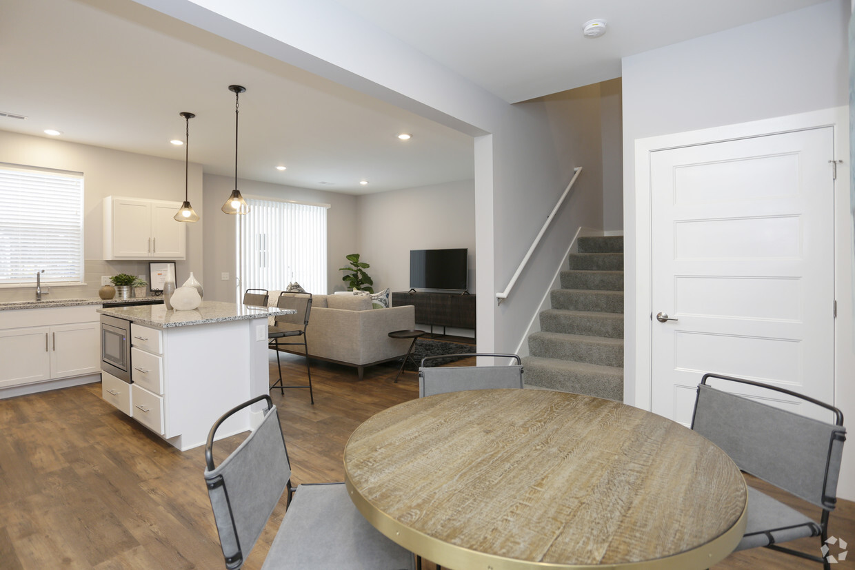 3BR Dining room - The Knoll Townhomes of Ada