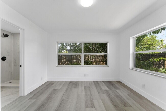 Foto del edificio - 747 NW 1st Terrace