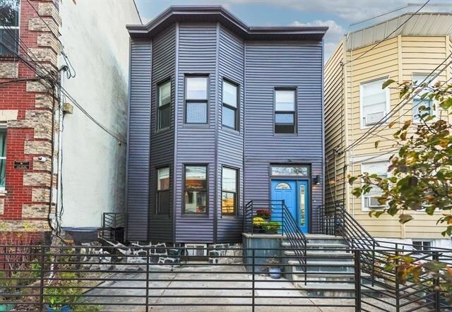 Primary Photo - 129 Ogden Ave.
