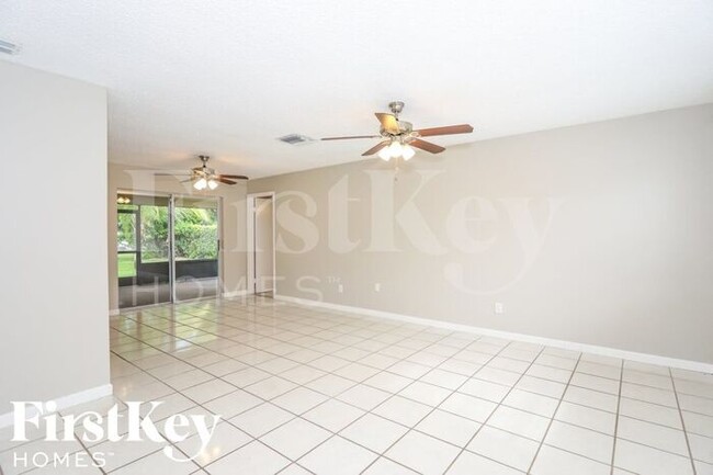 Foto del edificio - 16901 SW 108th Ave